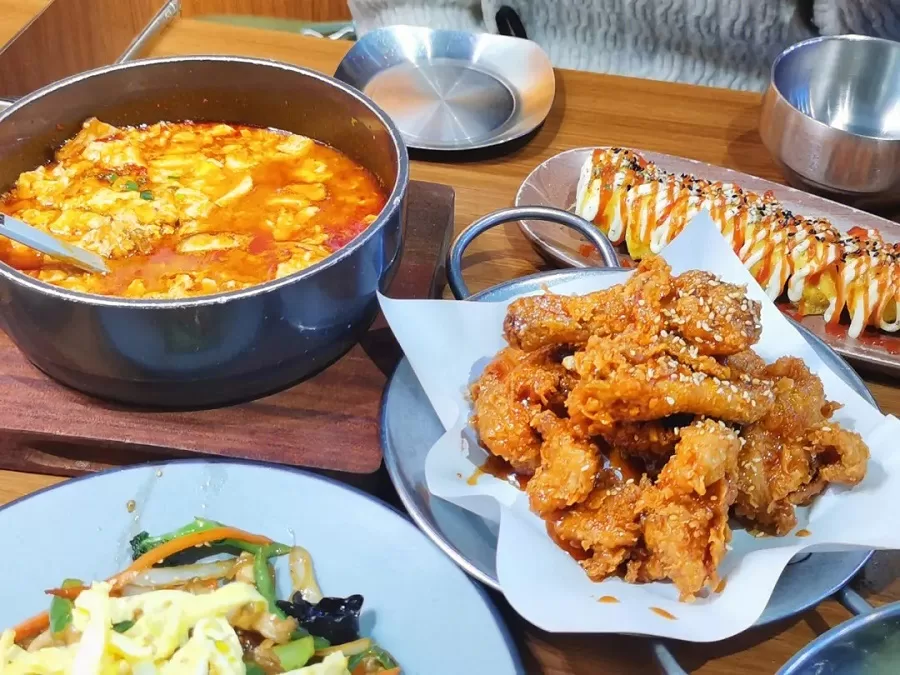 culinary-delights-in-xinjiekou-jpg culinary-delights-in-xinjiekou-jpg