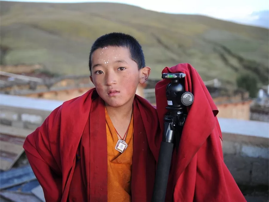 cultural-exchange-in-litang-monstery-jpg cultural-exchange-in-litang-monstery-jpg