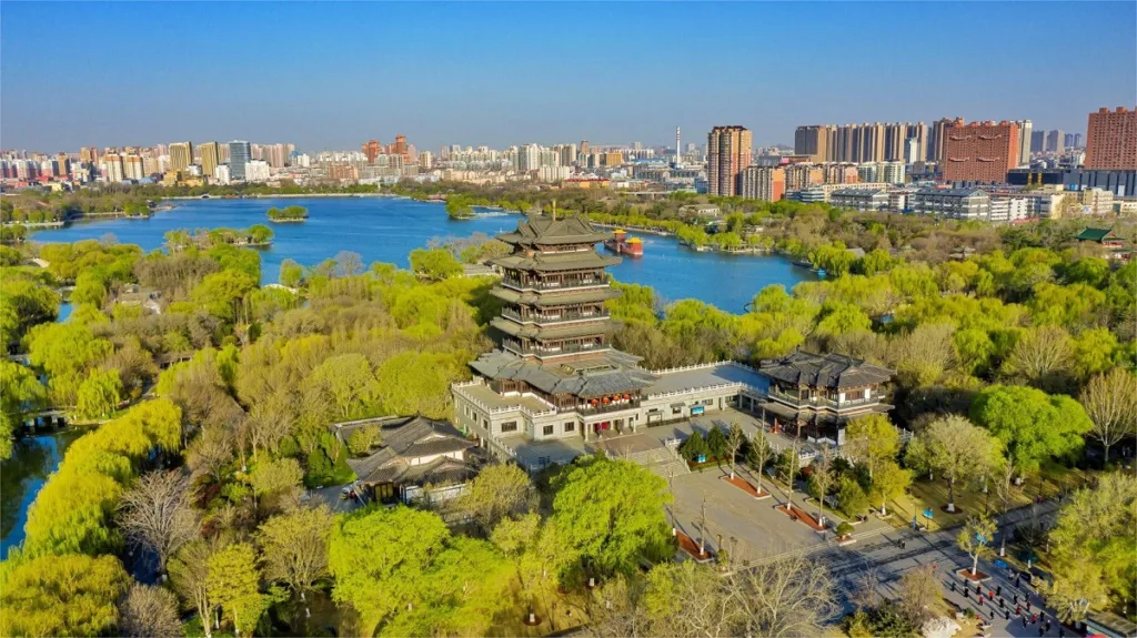 daming-lake-jinan-1024x575-4