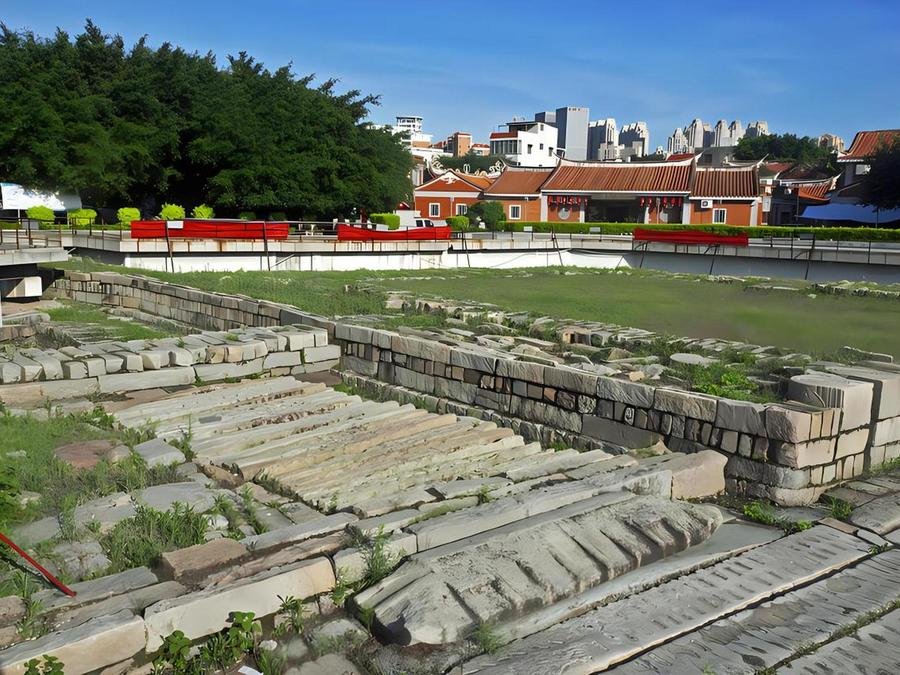 deji-gate-ruins-in-quanzhou-ancient-city deji-gate-ruins-in-quanzhou-ancient-city