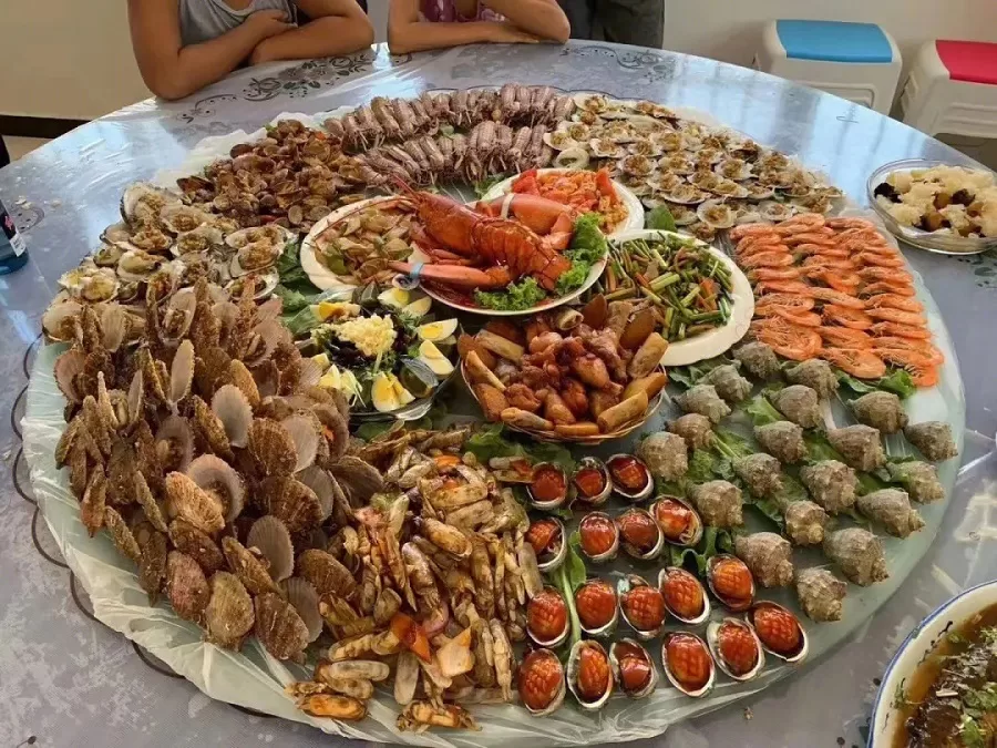 delicious-seafood-in-beidaihe-resort-jpg-1 delicious-seafood-in-beidaihe-resort-jpg-1