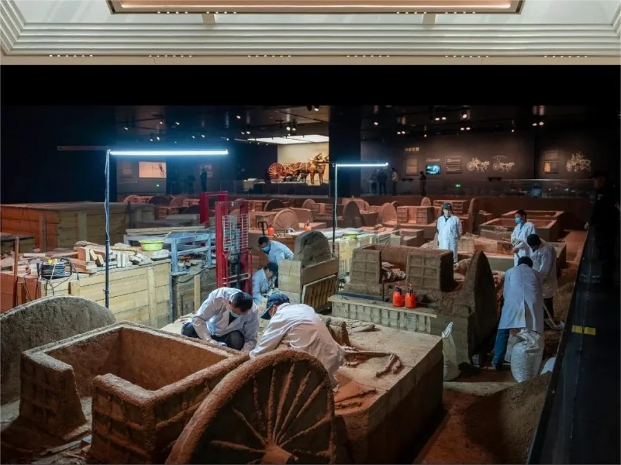 displays-in-yin-xu-museum-new-site-2-jpg displays-in-yin-xu-museum-new-site-2-jpg