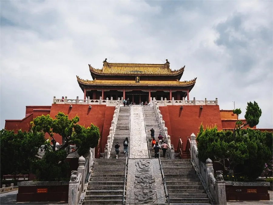 dragon-pavilion-hall-in-longting-park-jpg dragon-pavilion-hall-in-longting-park-jpg