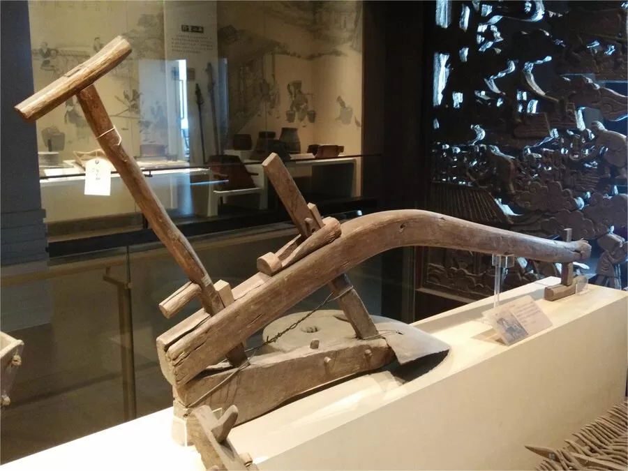 exihibits-on-ancient-agriculture-in-china-agricultural-museum-jpg exihibits-on-ancient-agriculture-in-china-agricultural-museum-jpg
