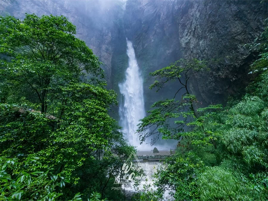 feilong-waterfall-in-shenlong-gorge-jpeg feilong-waterfall-in-shenlong-gorge-jpeg