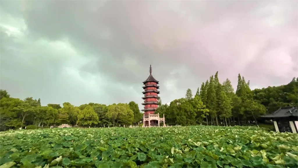 feiying-pagoda-huzhou-1024x576-2