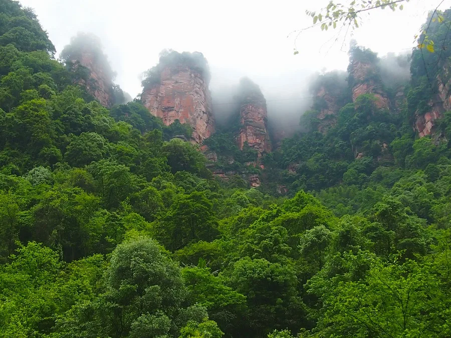 foguang-rock-guizhou-1-jpg-1 foguang-rock-guizhou-1-jpg-1