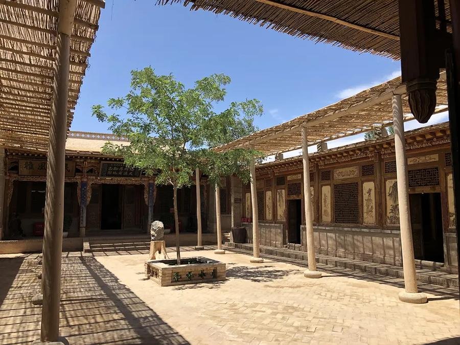 folk-cusoms-museum-in-mingsha-mountain-and-crescent-spring folk-cusoms-museum-in-mingsha-mountain-and-crescent-spring