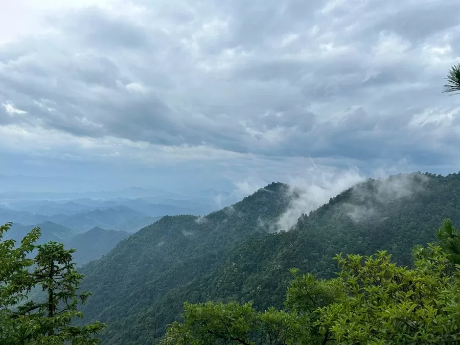 four-faced-peak-in-tianmu-mountain-jpg four-faced-peak-in-tianmu-mountain-jpg