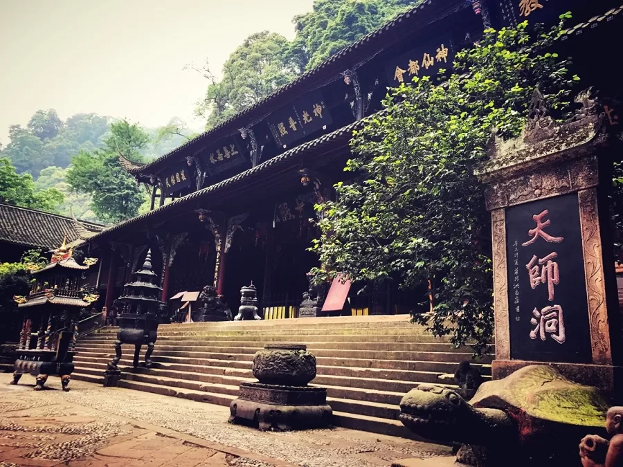 front-mountain-scenery-in-mount-qingcheng-jpeg front-mountain-scenery-in-mount-qingcheng-jpeg