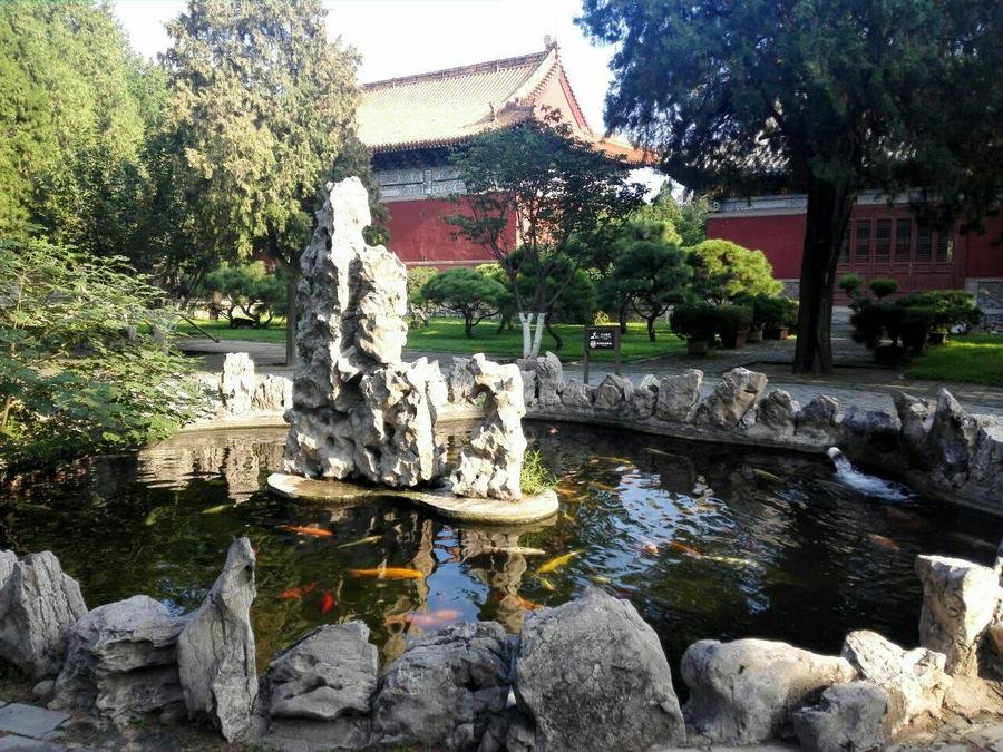 gelao-pool-in-Daimiao-Temple gelao-pool-in-Daimiao-Temple
