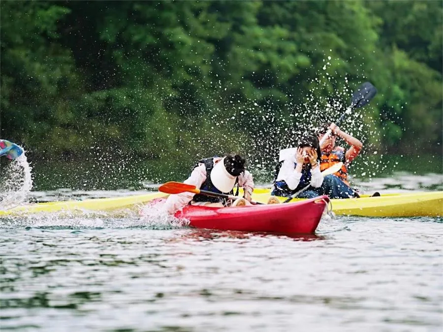 gorge-rafting-in-west-sea-scenic-area-in-mount-lu-jpg gorge-rafting-in-west-sea-scenic-area-in-mount-lu-jpg