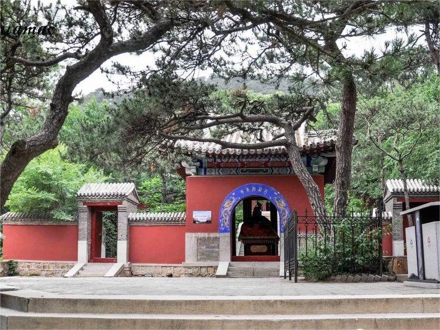 guanyin-temple-in-lianfeng-mountain guanyin-temple-in-lianfeng-mountain