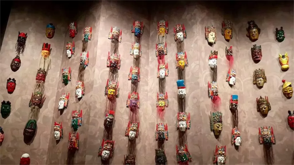 guizhou-ethnic-and-folk-customs-museum-1024x576-2