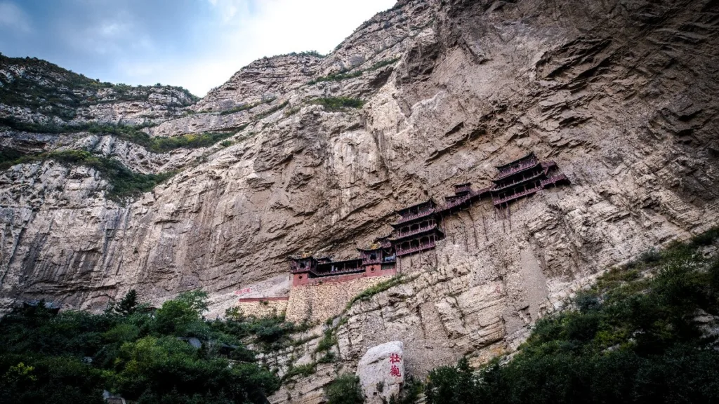 hanging-temple-of-hengshan-1024x576-6 hanging-temple-of-hengshan-1024x576-6