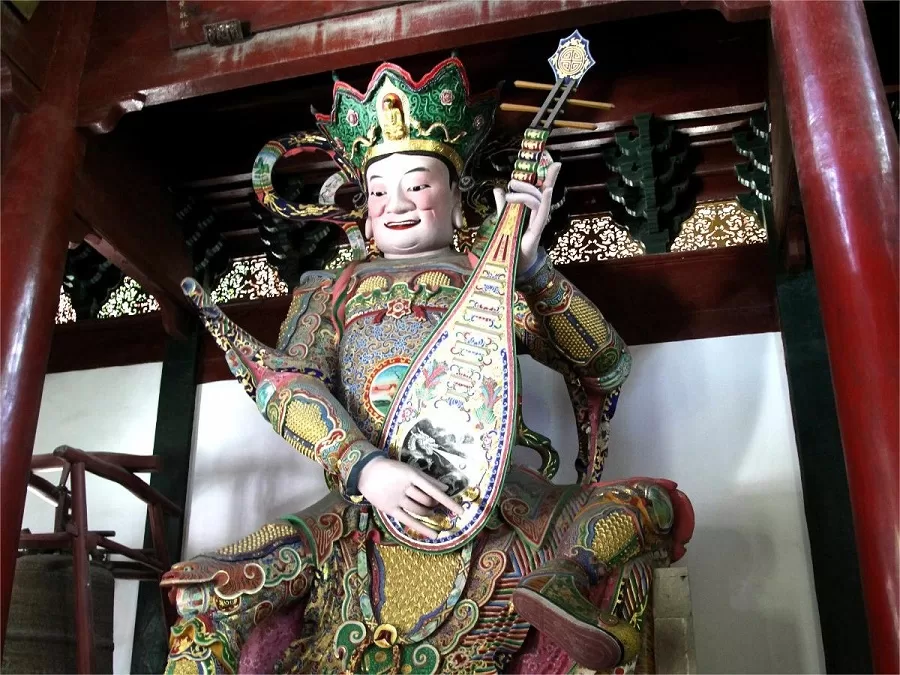 heavenly-king-hall-in-lingyin-temple-jpg heavenly-king-hall-in-lingyin-temple-jpg