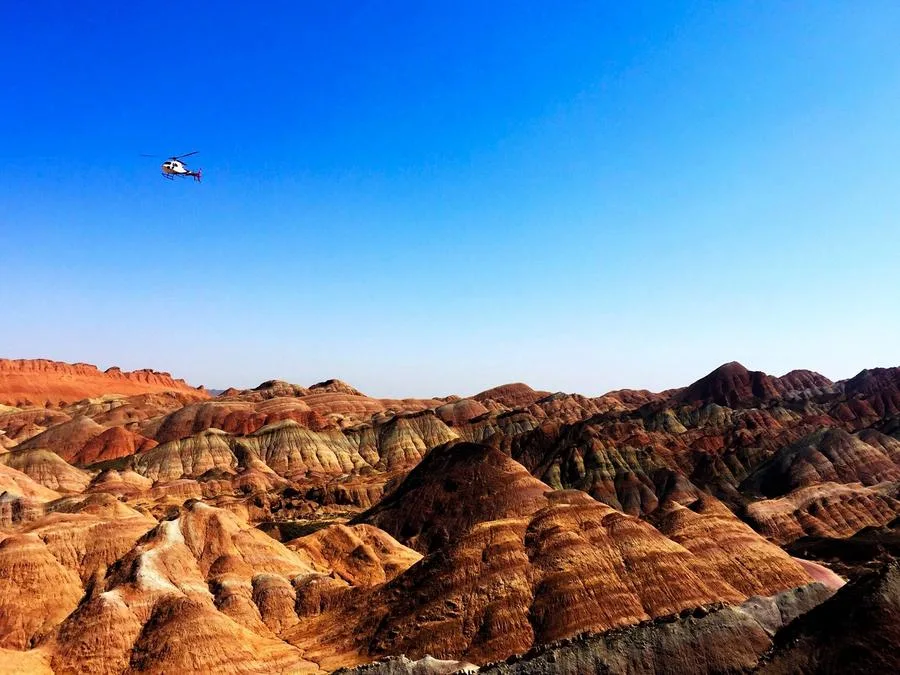 helicopter-rides-in-zhangye-danxia-geopark-jpg helicopter-rides-in-zhangye-danxia-geopark-jpg