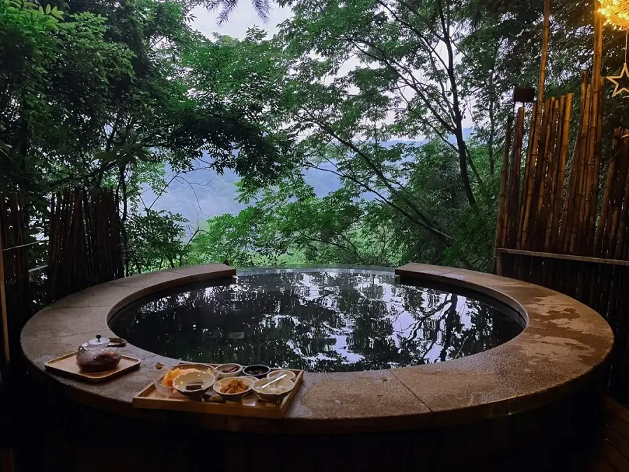 hot-springs-in-mount-qingcheng-jpg hot-springs-in-mount-qingcheng-jpg