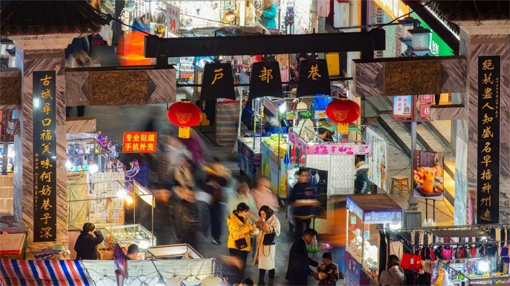 hubu-alley-wuhan-1024x575-9 hubu-alley-wuhan-1024x575-9