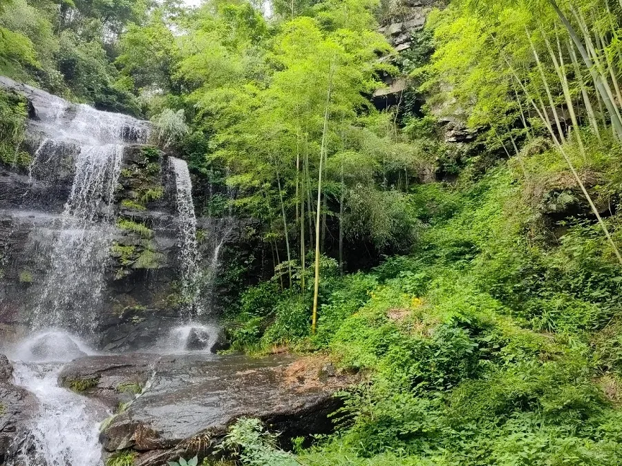 jianchi-waterfall-in-mogan-mountain-scenic-area-jpg jianchi-waterfall-in-mogan-mountain-scenic-area-jpg