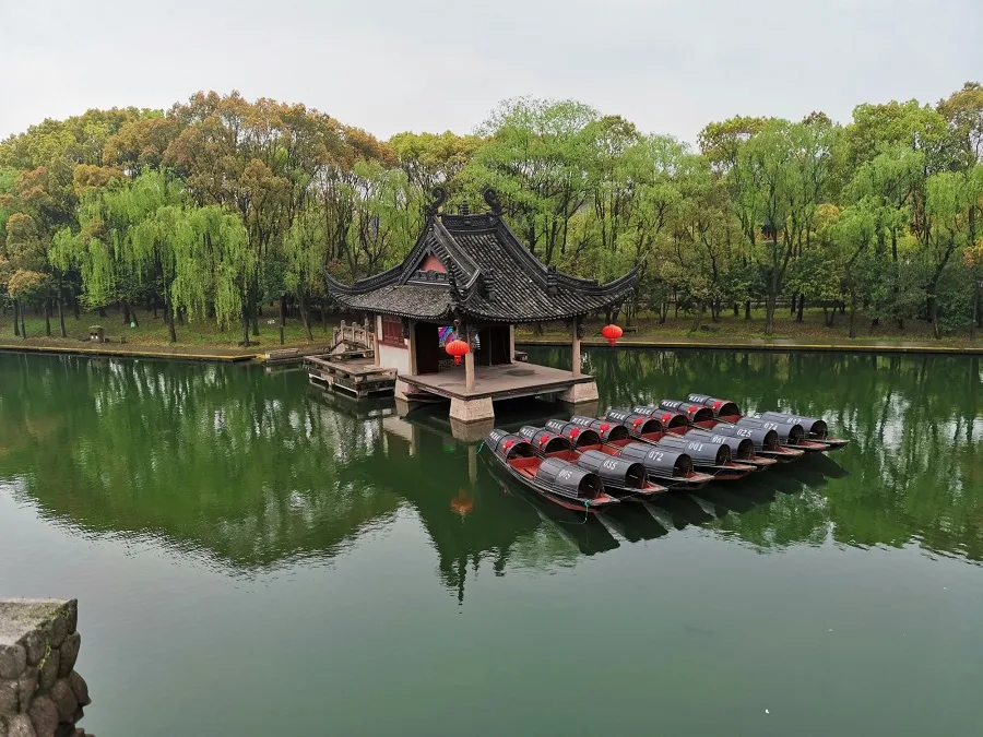 jianhu-lake-in-keyan-scenic-area-jpg jianhu-lake-in-keyan-scenic-area-jpg