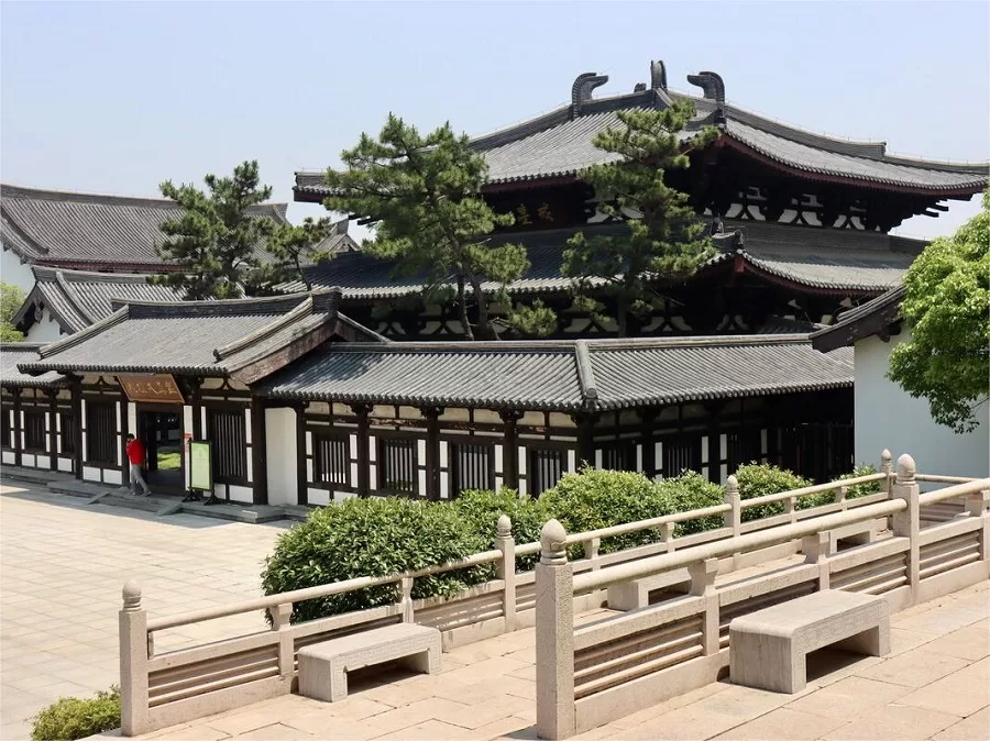 jianzhen-memorial-hall-in-daming-temple-jpg jianzhen-memorial-hall-in-daming-temple-jpg