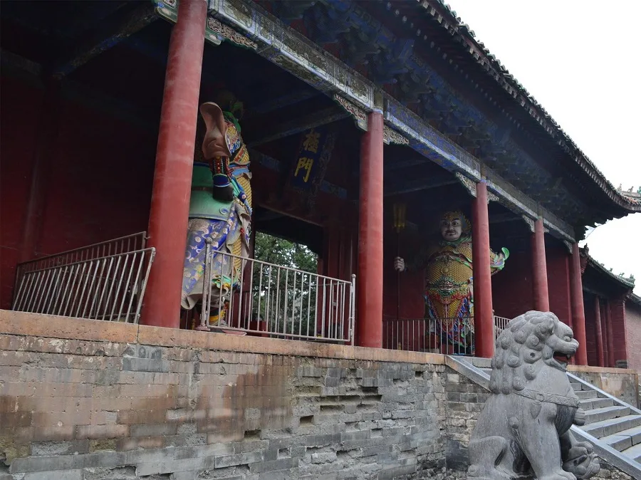 junji-gate-in-zhongyue-temple-jpg-2 junji-gate-in-zhongyue-temple-jpg-2