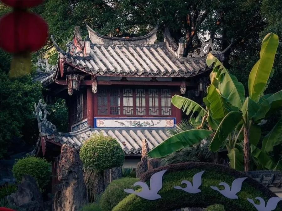 kaihua-temple-in-fuzhou-west-lake-park-jpg kaihua-temple-in-fuzhou-west-lake-park-jpg