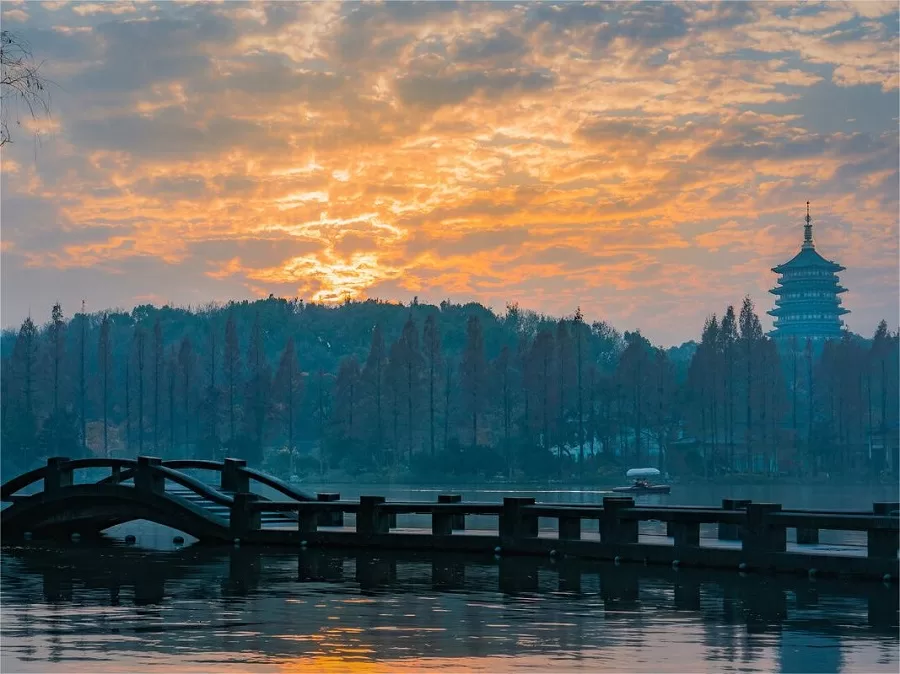 leifeng-sunset-glow-jpg leifeng-sunset-glow-jpg