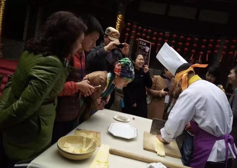 live-cooking-demonstrations-in-sichuan-cuisine-museum-jpeg live-cooking-demonstrations-in-sichuan-cuisine-museum-jpeg