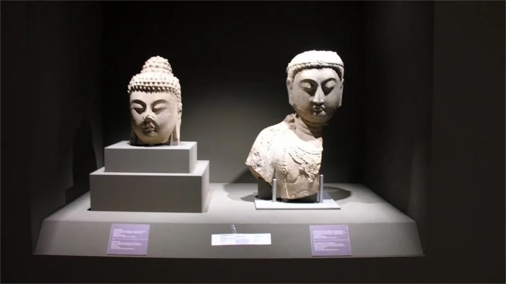 longmen-museum-1024x576-6