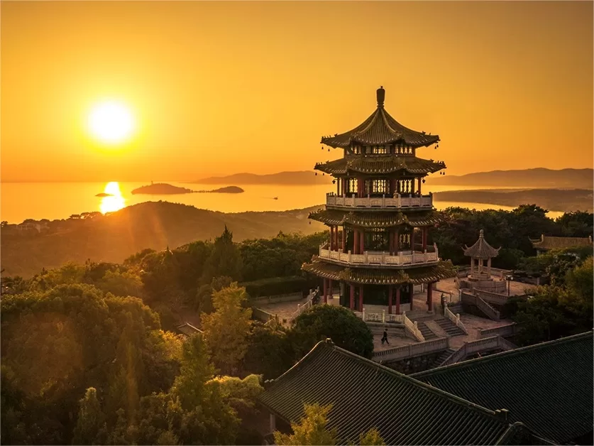 luding-hill-in-yuantouzhu-scenic-area-jpg luding-hill-in-yuantouzhu-scenic-area-jpg