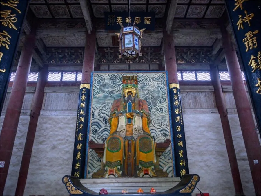 main-hall-of-the-sea-god-temple-jiaxing-jpeg main-hall-of-the-sea-god-temple-jiaxing-jpeg