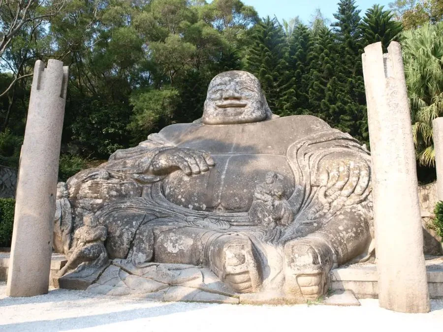 maitrya-rock-in-mount-qingyuan-quanzhou-jpg maitrya-rock-in-mount-qingyuan-quanzhou-jpg