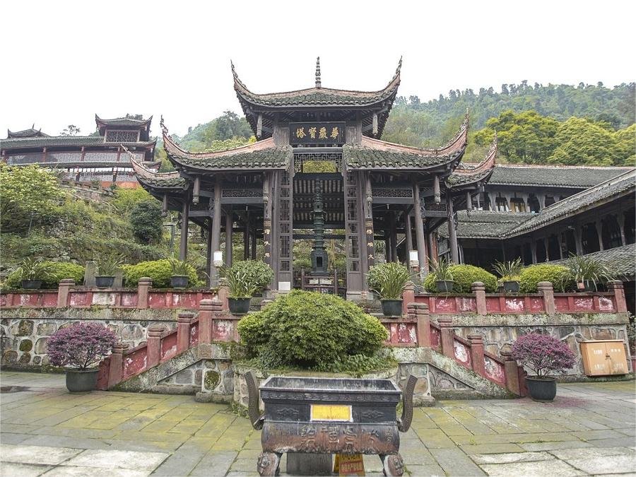 majestic-architecture-of-fuhu-temple majestic-architecture-of-fuhu-temple