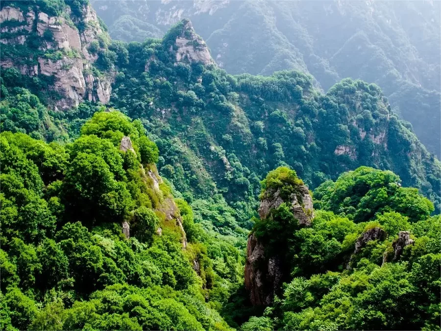 majestic-peaks-in-wuyyuezhai-lingshou-jpg majestic-peaks-in-wuyyuezhai-lingshou-jpg