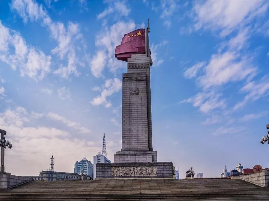memorial-tower-at-bayi-square-jpg memorial-tower-at-bayi-square-jpg