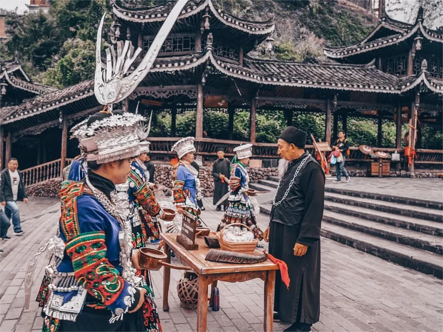 miao-village-song-and-dance-in-xijiang-qinahu-miao-village-jpg miao-village-song-and-dance-in-xijiang-qinahu-miao-village-jpg