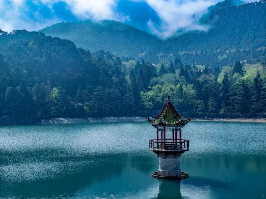 mount-lu-3-jpg mount-lu-3-jpg