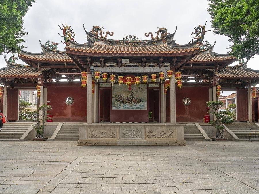 mountain-gate-in-tianhou-palace-quanzhou mountain-gate-in-tianhou-palace-quanzhou