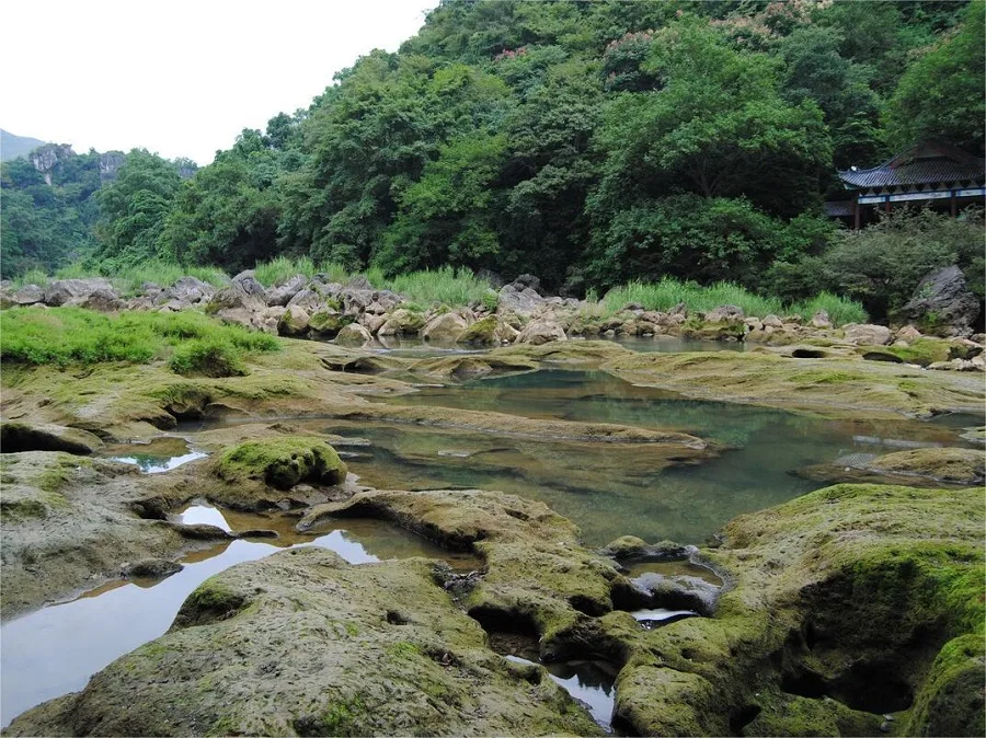 natural-basin-area-in-tianxing-bridge-scenic-area-jpg natural-basin-area-in-tianxing-bridge-scenic-area-jpg