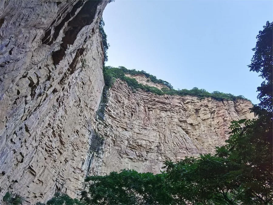 natural-echo-wall-in-zhangshiyan-scenic-area-jpg natural-echo-wall-in-zhangshiyan-scenic-area-jpg