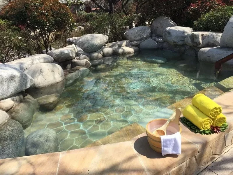 natural-hot-spring-pools-jpeg natural-hot-spring-pools-jpeg