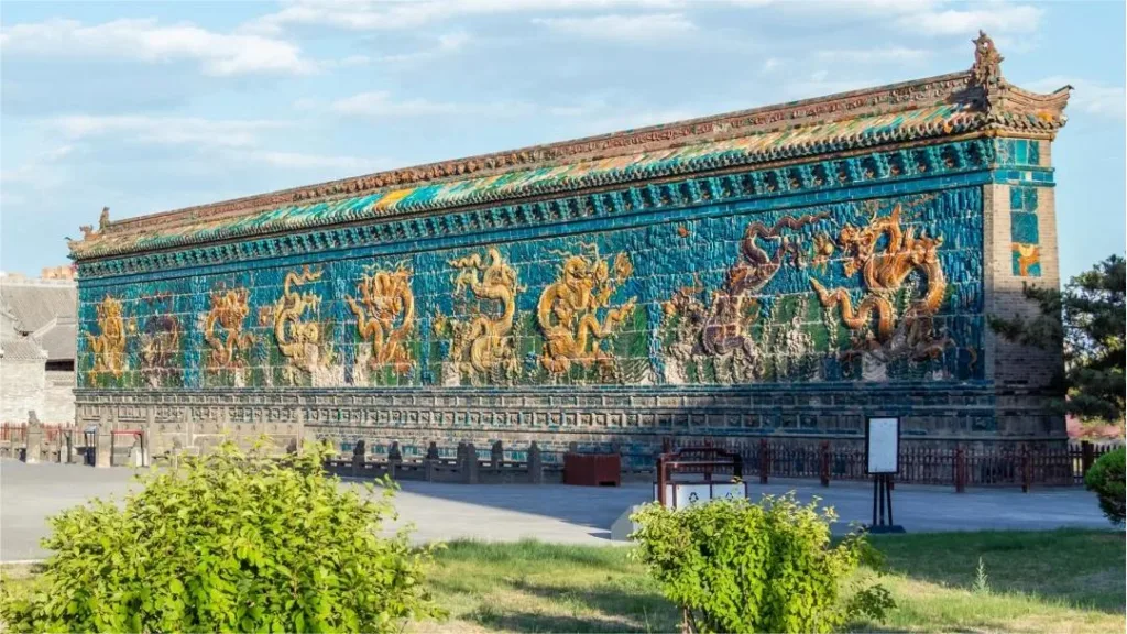 nine-dragon-screen-datong-1024x576-3
