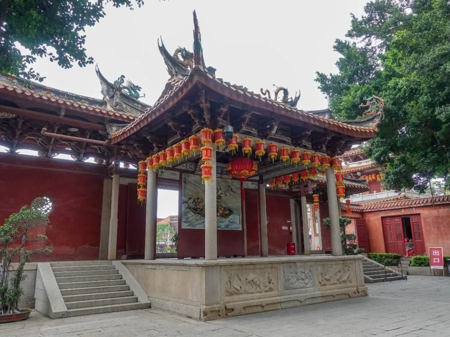opera-stage-in-quanhou-tianhou-palace-jpg opera-stage-in-quanhou-tianhou-palace-jpg