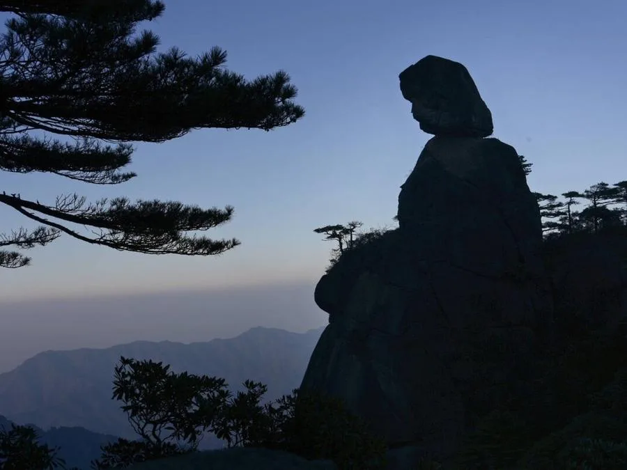 oriental-goddes-in-sanqing-mountain-jpg oriental-goddes-in-sanqing-mountain-jpg