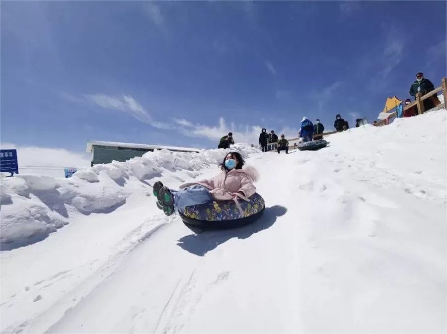 outdoor-activities-in-dagu-glacier-jpeg outdoor-activities-in-dagu-glacier-jpeg