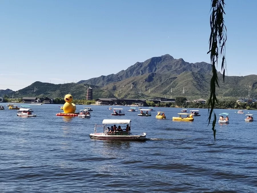 outdoor-activities-in-yanqi-lake-jpg outdoor-activities-in-yanqi-lake-jpg