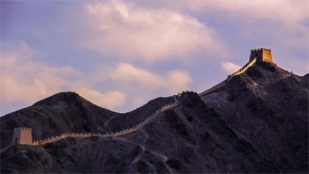 overhanging-great-wall-3-1024x576-1 overhanging-great-wall-3-1024x576-1