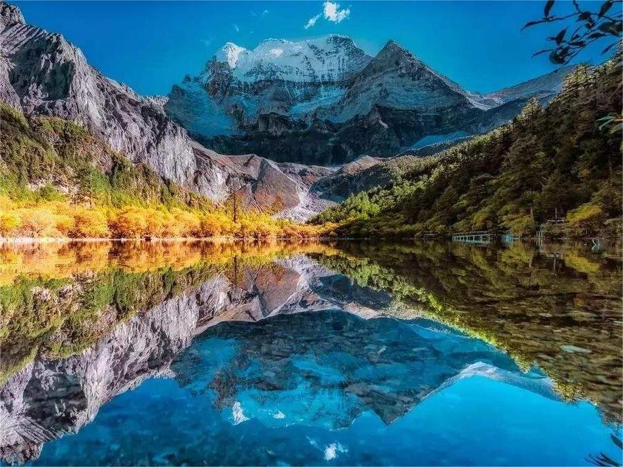 pearl-lake-in-yading-nature-reserve pearl-lake-in-yading-nature-reserve